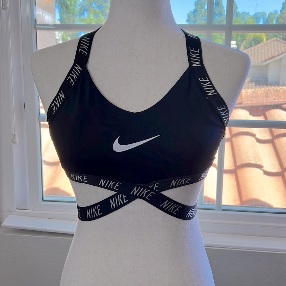 Nike Strappy Sports Bra